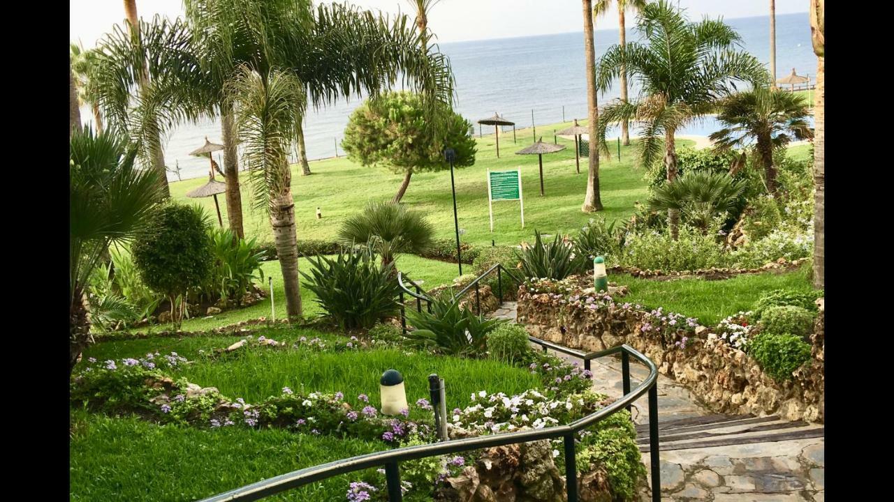 Mi Capricho B16 Beachfront Apartment La Cala De Mijas Luaran gambar